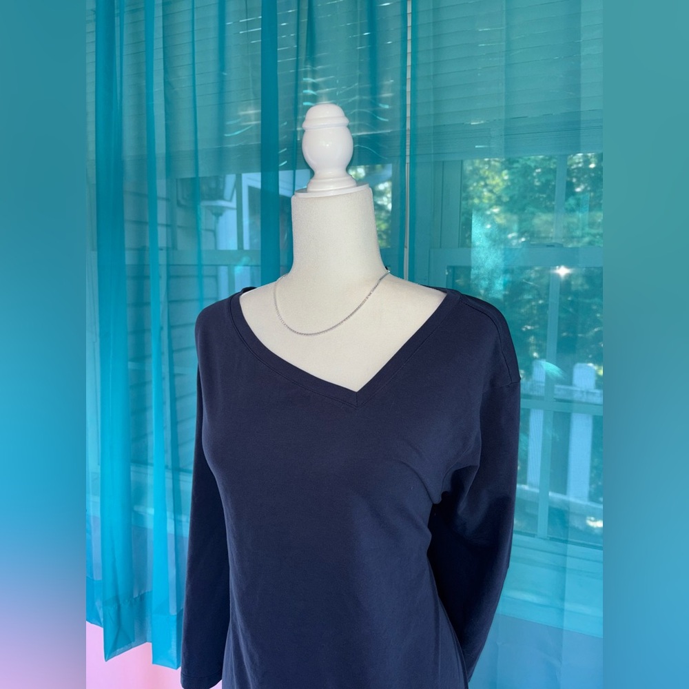 Attitudes by Renee Navy Blue Asymmetrical V-Neck Long Sleeve Tunic Top Size 4X - Picture 2 of 5